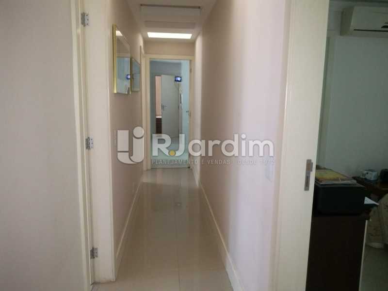 Conheça circulação do imóvel - Apartamento à venda Rua Casuarina,Lagoa, Zona Sul,Rio de Janeiro - R$ 2.500.000 - LAAP31685 - 13 circulação - Apartamento à venda Rua Casuarina,Lagoa, Zona Sul,Rio de Janeiro - R$ 2.500.000 - LAAP31685 - 13
