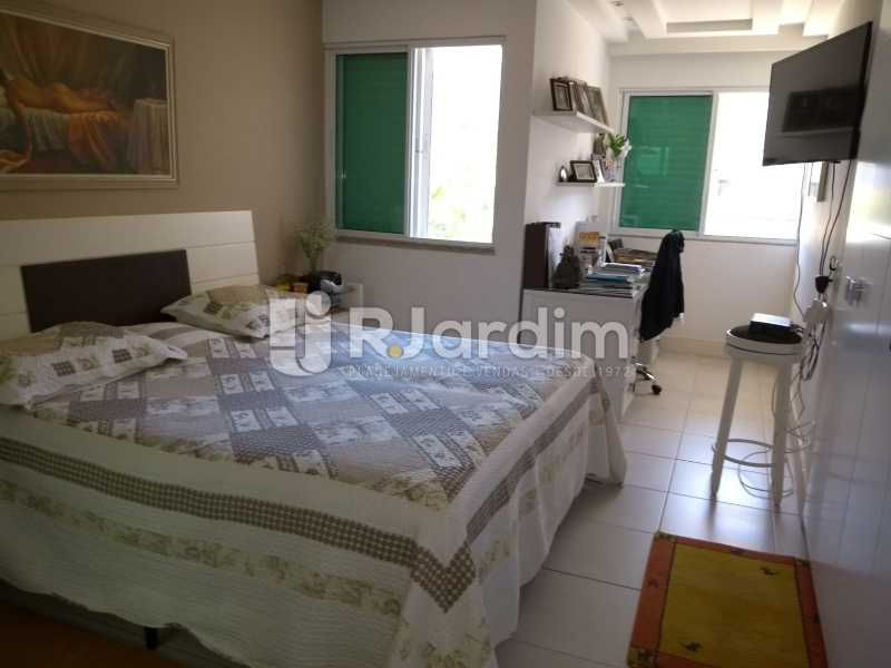 Conheça suíte 1 do imóvel - Apartamento à venda Rua Casuarina,Lagoa, Zona Sul,Rio de Janeiro - R$ 2.500.000 - LAAP31685 - 10 suíte 1 - Apartamento à venda Rua Casuarina,Lagoa, Zona Sul,Rio de Janeiro - R$ 2.500.000 - LAAP31685 - 10