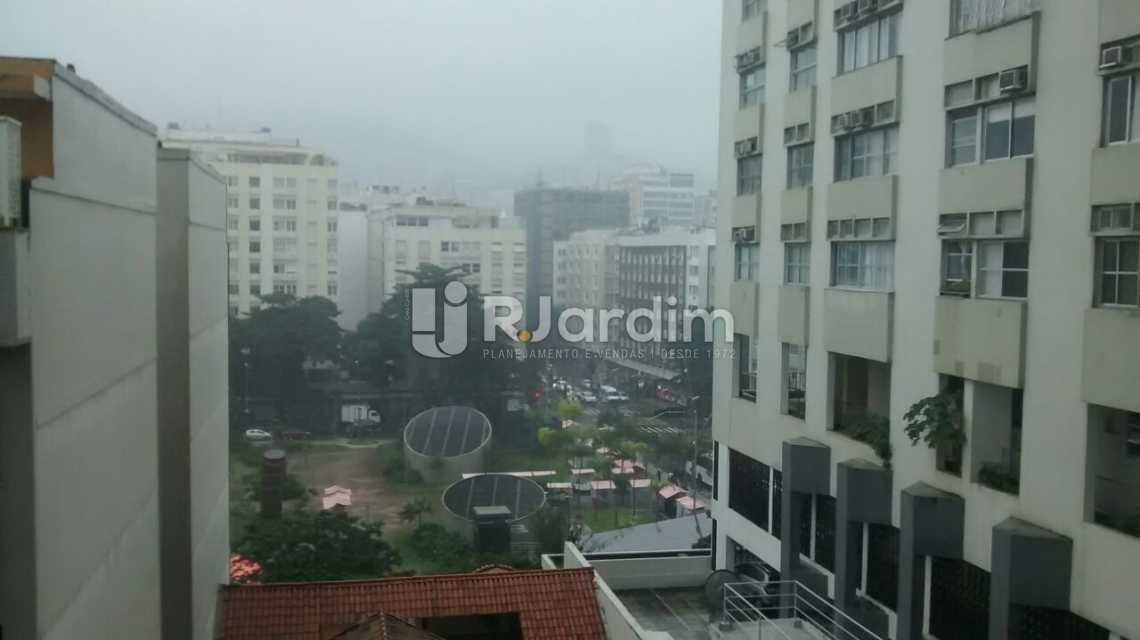 Conheça A VISTA PRAÇA do imóvel - Flat PARA ALUGAR, Leblon, Rio de Janeiro, RJ - LAFL20071 - 17 A VISTA PRAÇA - Flat PARA ALUGAR, Leblon, Rio de Janeiro, RJ - LAFL20071 - 17