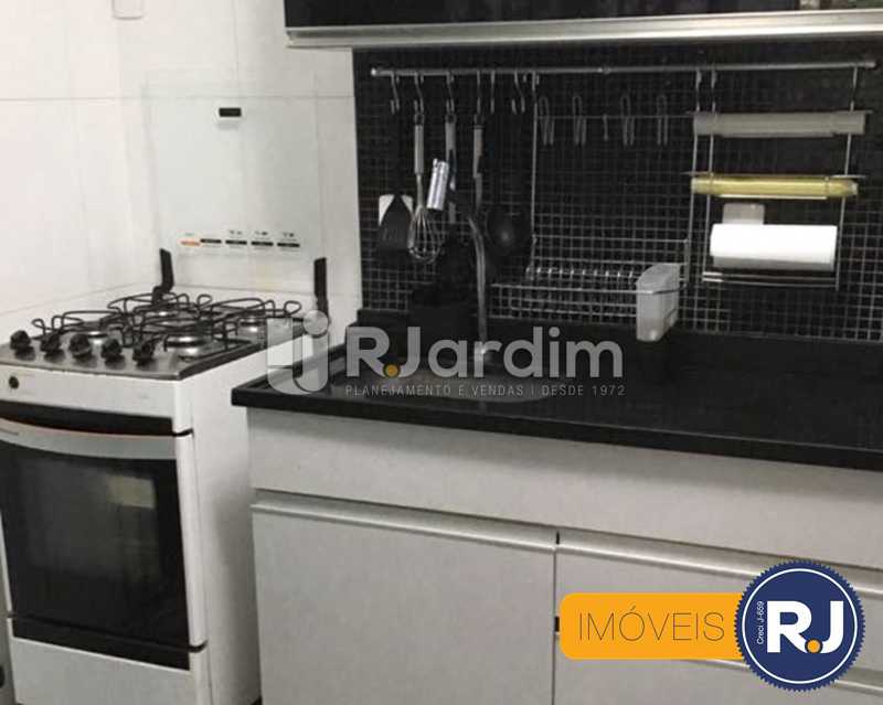Conheça 11 - cozinha do imóvel - Compra Venda Avaliação Imóveis Apartamento Laranjeiras 3 Quartos - LAAP31705 - 12 11 - cozinha - Compra Venda Avaliação Imóveis Apartamento Laranjeiras 3 Quartos - LAAP31705 - 12