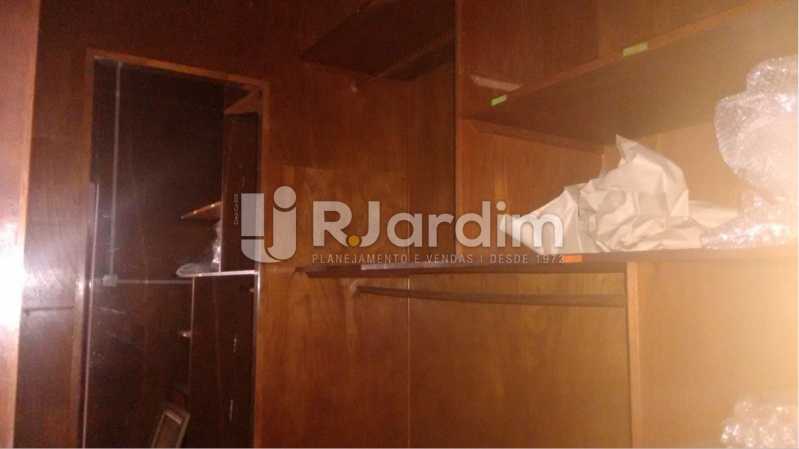 Conheça Armários madeira maciça do imóvel - Apartamento À VENDA, Alto Leblon, Leblon, Rio de Janeiro, RJ - LAAP40664 - 20 Armários madeira maciça - Apartamento À VENDA, Alto Leblon, Leblon, Rio de Janeiro, RJ - LAAP40664 - 20