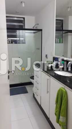 Conheça Banheiro social do imóvel - Apartamento Copacabana 3 Quartos Compra Venda Avaliação Imóveis - LAAP31721 - 9 Banheiro social - Apartamento Copacabana 3 Quartos Compra Venda Avaliação Imóveis - LAAP31721 - 9