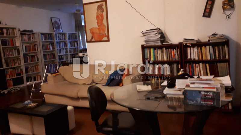 Conheça Sala do imóvel - Apartamento Copacabana 3 Quartos Compra Venda Avaliação Imóveis - LAAP31721 - 6 Sala - Apartamento Copacabana 3 Quartos Compra Venda Avaliação Imóveis - LAAP31721 - 6