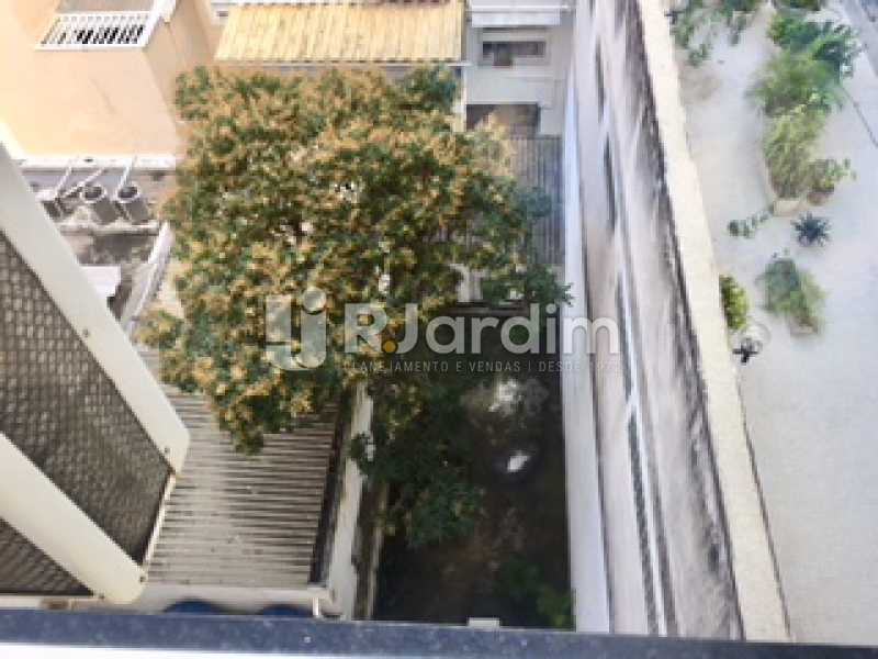 Conheça vista da janela da sala do imóvel - Apartamento À VENDA, Ipanema, Rio de Janeiro, RJ - LAAP31731 - 5 vista da janela da sala - Apartamento À VENDA, Ipanema, Rio de Janeiro, RJ - LAAP31731 - 5