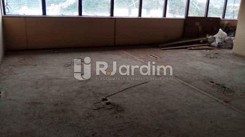 Conheça Salão do imóvel - Imóveis Aluguel Andar Comercial Botafogo - LAAN00029 - 13 Salão - Imóveis Aluguel Andar Comercial Botafogo - LAAN00029 - 13
