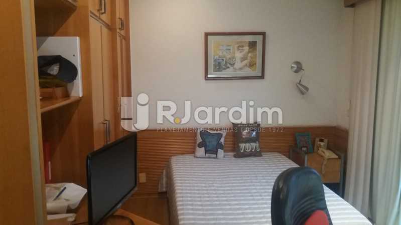 Conheça Suíte 1 do imóvel - Cobertura À VENDA, Lagoa, Rio de Janeiro, RJ - LACO40157 - 12 Suíte 1 - Cobertura À VENDA, Lagoa, Rio de Janeiro, RJ - LACO40157 - 12