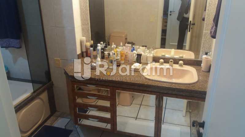 Conheça Banheiro suíte do imóvel - Cobertura À VENDA, Lagoa, Rio de Janeiro, RJ - LACO40157 - 28 Banheiro suíte - Cobertura À VENDA, Lagoa, Rio de Janeiro, RJ - LACO40157 - 28