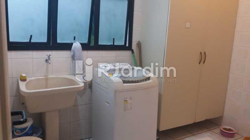 Conheça Área do imóvel - Cobertura À VENDA, Lagoa, Rio de Janeiro, RJ - LACO40157 - 21 Área - Cobertura À VENDA, Lagoa, Rio de Janeiro, RJ - LACO40157 - 21