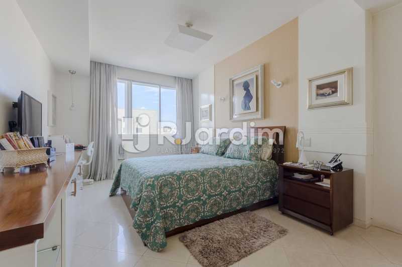 Conheça Suite do imóvel - Apartamento À VENDA, Copacabana, Rio de Janeiro, RJ - LAAP40668 - 8 Suite - Apartamento À VENDA, Copacabana, Rio de Janeiro, RJ - LAAP40668 - 8