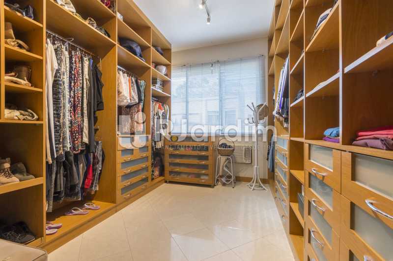Conheça Quarto de vestir do imóvel - Apartamento À VENDA, Copacabana, Rio de Janeiro, RJ - LAAP40668 - 12 Quarto de vestir - Apartamento À VENDA, Copacabana, Rio de Janeiro, RJ - LAAP40668 - 12