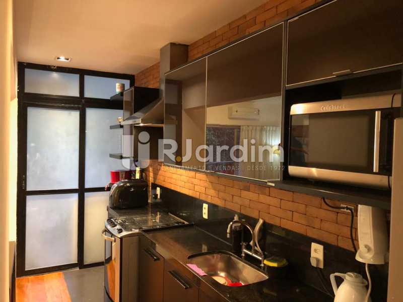 Conheça cozinha /área do imóvel - Compra Venda Avaliação Imóveis Apartamento Lagoa 1 Quarto - LAAP10295 - 14 cozinha /área - Compra Venda Avaliação Imóveis Apartamento Lagoa 1 Quarto - LAAP10295 - 14