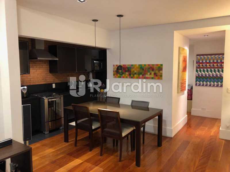 Conheça sala do imóvel - Compra Venda Avaliação Imóveis Apartamento Lagoa 1 Quarto - LAAP10295 - 9 sala - Compra Venda Avaliação Imóveis Apartamento Lagoa 1 Quarto - LAAP10295 - 9