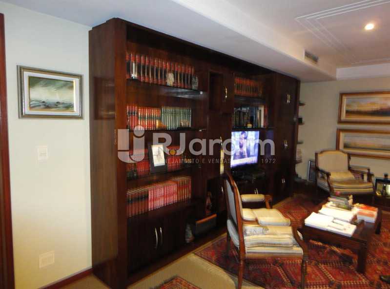 Conheça sala diretoria do imóvel - Compra Venda Avaliação Imóveis Centro Andar Comercial - LAAN00030 - 3 sala diretoria - Compra Venda Avaliação Imóveis Centro Andar Comercial - LAAN00030 - 3