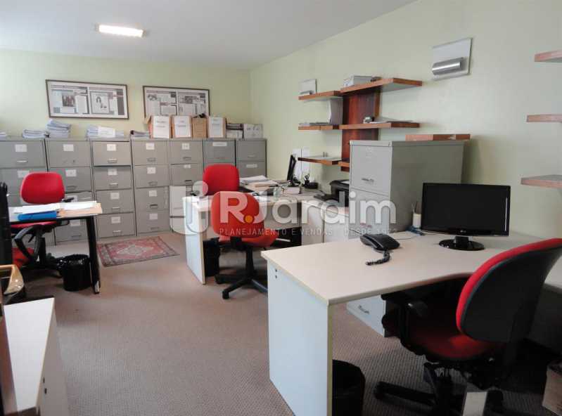 Conheça área de trabalho do imóvel - Compra Venda Avaliação Imóveis Centro Andar Comercial - LAAN00030 - 22 área de trabalho - Compra Venda Avaliação Imóveis Centro Andar Comercial - LAAN00030 - 22