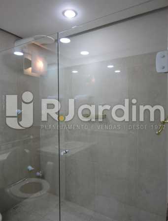 Conheça banheiro da diretoria do imóvel - Compra Venda Avaliação Imóveis Centro Andar Comercial - LAAN00030 - 29 banheiro da diretoria - Compra Venda Avaliação Imóveis Centro Andar Comercial - LAAN00030 - 29
