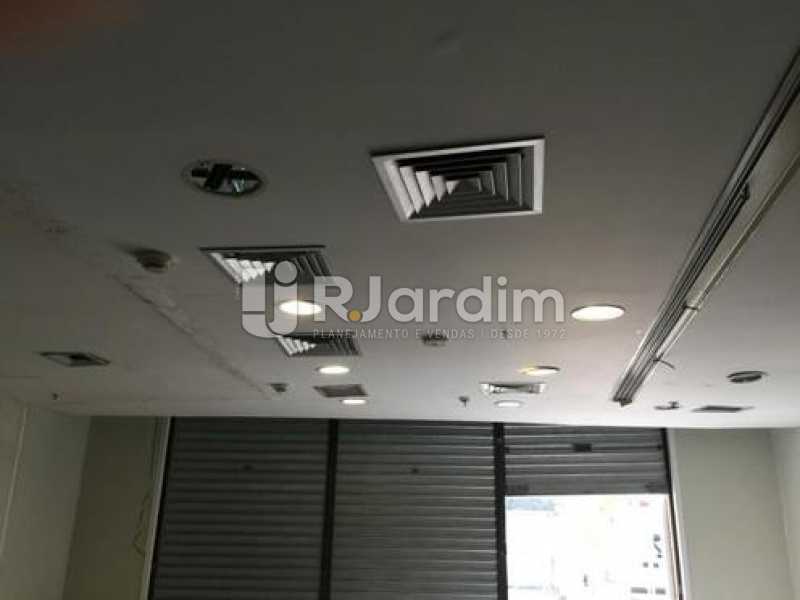 Conheça Instalação ar central do imóvel - Loja Comercial Botafogo Aluguel - LALJ00115 - 9 Instalação ar central - Loja Comercial Botafogo Aluguel - LALJ00115 - 9