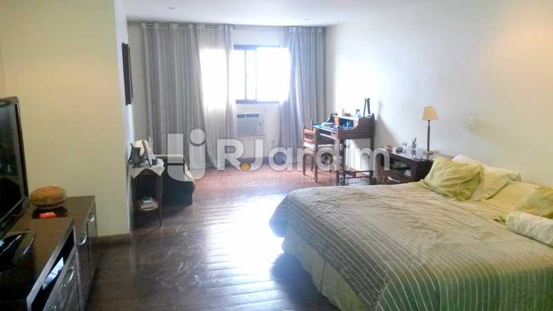 Conheça SUÍTE do imóvel - Cobertura À VENDA, Barra da Tijuca, Rio de Janeiro, RJ - LACO50031 - 11 SUÍTE - Cobertura À VENDA, Barra da Tijuca, Rio de Janeiro, RJ - LACO50031 - 11