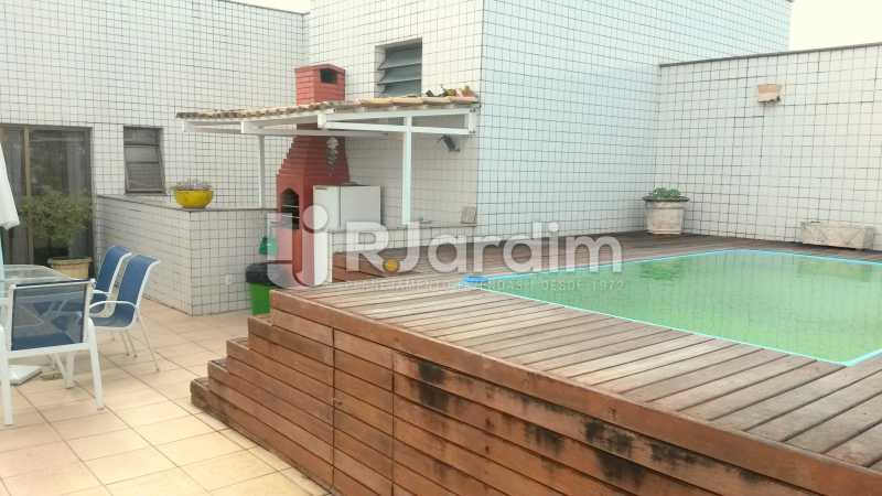 Conheça PISCINA do imóvel - Cobertura À VENDA, Barra da Tijuca, Rio de Janeiro, RJ - LACO50031 - 24 PISCINA - Cobertura À VENDA, Barra da Tijuca, Rio de Janeiro, RJ - LACO50031 - 24