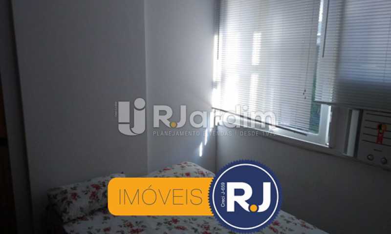 Conheça Quarto 2 do imóvel - Compra Venda Avaliação Imóveis Apartamento Copacabana 3 Quartos - LAAP31762 - 14 Quarto 2 - Compra Venda Avaliação Imóveis Apartamento Copacabana 3 Quartos - LAAP31762 - 14