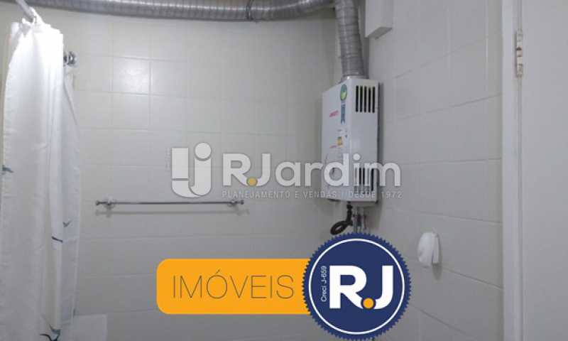 Conheça Banheiro Social do imóvel - Compra Venda Avaliação Imóveis Apartamento Copacabana 3 Quartos - LAAP31762 - 20 Banheiro Social - Compra Venda Avaliação Imóveis Apartamento Copacabana 3 Quartos - LAAP31762 - 20