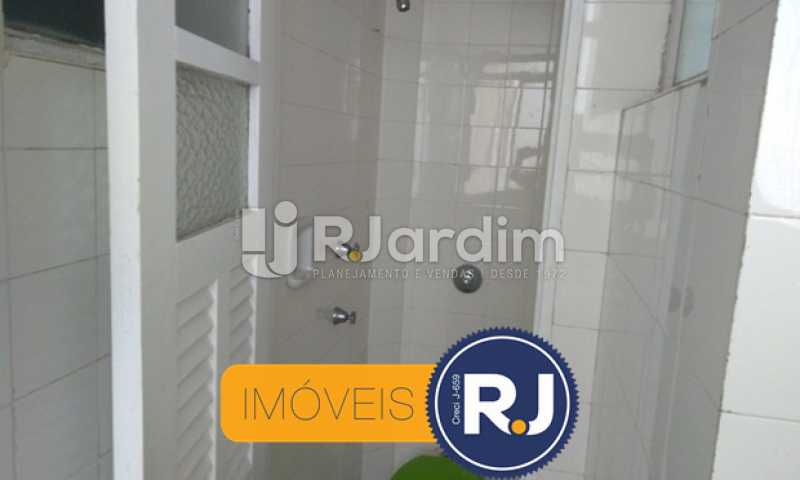 Conheça Banheiro de Empregada do imóvel - Compra Venda Avaliação Imóveis Apartamento Copacabana 3 Quartos - LAAP31762 - 28 Banheiro de Empregada - Compra Venda Avaliação Imóveis Apartamento Copacabana 3 Quartos - LAAP31762 - 28