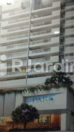Conheça Parc do Conde - fachada do imóvel - Compra Venda Avaliação Imóveis Apartamento Botafogo 3 Quartos - LAAP31766 - 13 Parc do Conde - fachada - Compra Venda Avaliação Imóveis Apartamento Botafogo 3 Quartos - LAAP31766 - 13
