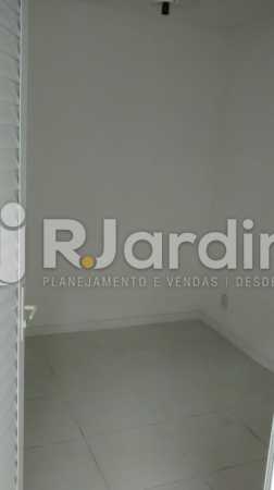 Conheça A QTO SERVIÇO do imóvel - Imóveis Aluguel Apartamento Jardim Botânico 2 Quartos - LAAP21253 - 17 A QTO SERVIÇO - Imóveis Aluguel Apartamento Jardim Botânico 2 Quartos - LAAP21253 - 17