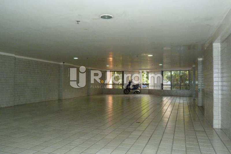 Conheça Vagas Amplas 2 do imóvel - imóveis Aluguel Sala Comercial Leblon - LASL00164 - 22 Vagas Amplas 2 - imóveis Aluguel Sala Comercial Leblon - LASL00164 - 22