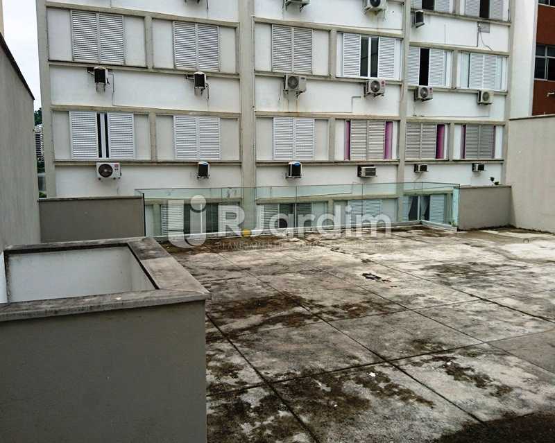 Conheça LYGIA REISEN do imóvel - Imóveis Compra e Venda Jardim Botânico Cobertura 3 Quartos - LACO30243 - 21 LYGIA REISEN - Imóveis Compra e Venda Jardim Botânico Cobertura 3 Quartos - LACO30243 - 21