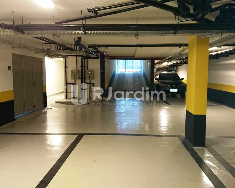 Conheça LYGIA REISEN do imóvel - Imóveis Compra e Venda Jardim Botânico Cobertura 3 Quartos - LACO30243 - 27 LYGIA REISEN - Imóveis Compra e Venda Jardim Botânico Cobertura 3 Quartos - LACO30243 - 27