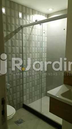 Conheça Detalhe Banho Suite 5 do imóvel - Compra Venda Avaliação Imóveis Apartamento Ipanema 4 Quartos - LAAP40681 - 15 Detalhe Banho Suite 5 - Compra Venda Avaliação Imóveis Apartamento Ipanema 4 Quartos - LAAP40681 - 15
