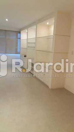 Conheça Salão - detalhe do imóvel - Compra Venda Avaliação Imóveis Apartamento Ipanema 4 Quartos - LAAP40681 - 3 Salão - detalhe - Compra Venda Avaliação Imóveis Apartamento Ipanema 4 Quartos - LAAP40681 - 3