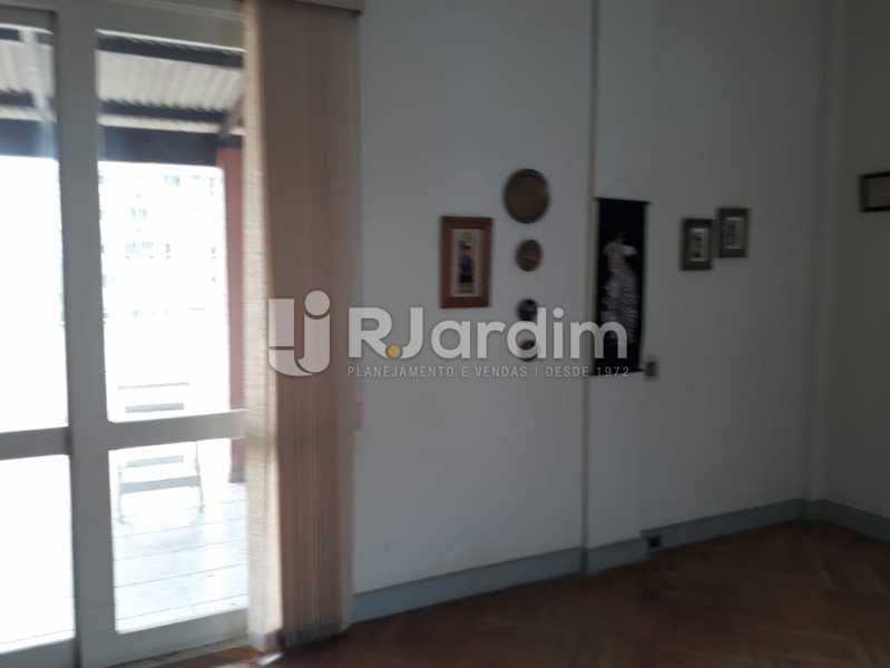 Conheça sala do imóvel - Compra Venda Avaliação Imóveis Cobertura Jardim Botânico 4 Quartos - LACO40158 - 6 sala - Compra Venda Avaliação Imóveis Cobertura Jardim Botânico 4 Quartos - LACO40158 - 6