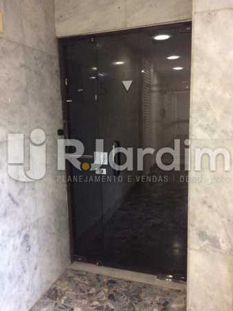 Conheça Entrada do imóvel - Sala Comercial Botafogo, Zona Sul,Rio de Janeiro, RJ Para Alugar, 110m² - LASL00165 - 16 Entrada - Sala Comercial Botafogo, Zona Sul,Rio de Janeiro, RJ Para Alugar, 110m² - LASL00165 - 16