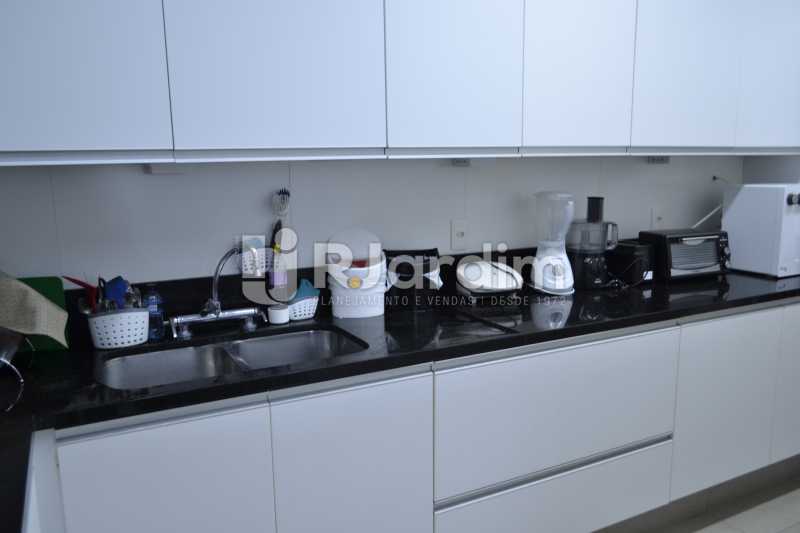 Conheça Cozinha do imóvel - Apartamento À Venda Rua General Venâncio Flores,Leblon, Zona Sul,Rio de Janeiro - R$ 3.650.000 - LAAP31774 - 26 Cozinha - Apartamento À Venda Rua General Venâncio Flores,Leblon, Zona Sul,Rio de Janeiro - R$ 3.650.000 - LAAP31774 - 26