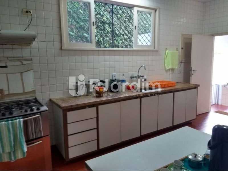 Conheça cozinha do imóvel - Casa Rua Golf Club,São Conrado, Zona Sul,Rio de Janeiro, RJ À Venda, 5 Quartos, 489m² - LACA50023 - 20 cozinha - Casa Rua Golf Club,São Conrado, Zona Sul,Rio de Janeiro, RJ À Venda, 5 Quartos, 489m² - LACA50023 - 20