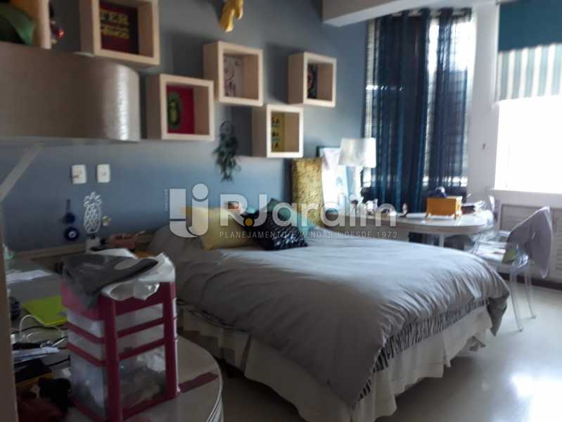 Conheça Quarto do imóvel - Apartamento À VENDA, Copacabana, Rio de Janeiro, RJ - LAAP40685 - 14 Quarto - Apartamento À VENDA, Copacabana, Rio de Janeiro, RJ - LAAP40685 - 14