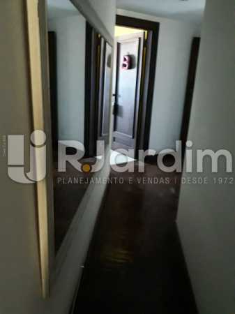 Conheça Corredo/circulação do imóvel - Apartamento À VENDA, Copacabana, Rio de Janeiro, RJ - LAAP40685 - 13 Corredo/circulação - Apartamento À VENDA, Copacabana, Rio de Janeiro, RJ - LAAP40685 - 13