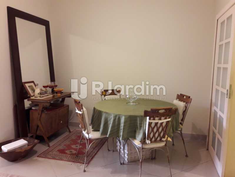 Conheça Ambiente de jantar do imóvel - Compra Venda Avaliação Imóveis Apartamento Copacabana 3 Quartos - LAAP31784 - 6 Ambiente de jantar - Compra Venda Avaliação Imóveis Apartamento Copacabana 3 Quartos - LAAP31784 - 6