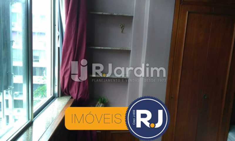 Conheça janela do quarto do imóvel - Apartamento à venda Rua Figueiredo Magalhães,Copacabana, Zona Sul,Rio de Janeiro - R$ 550.000 - LAAP10304 - 12 janela do quarto - Apartamento à venda Rua Figueiredo Magalhães,Copacabana, Zona Sul,Rio de Janeiro - R$ 550.000 - LAAP10304 - 12
