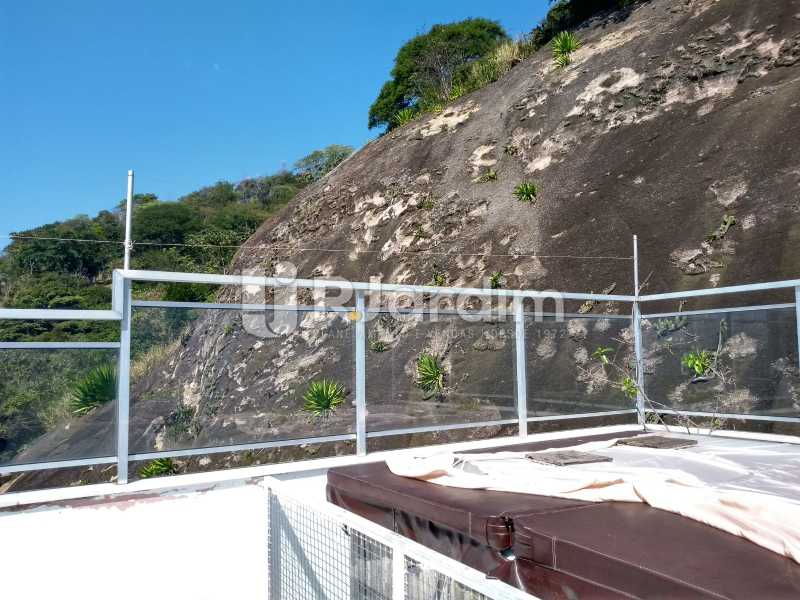 Conheça terraço/ jacuzzi do imóvel - Cobertura Rua Aperana,Leblon, Zona Sul,Rio de Janeiro, RJ À Venda, 4 Quartos, 341m² - LACO40159 - 5 terraço/ jacuzzi - Cobertura Rua Aperana,Leblon, Zona Sul,Rio de Janeiro, RJ À Venda, 4 Quartos, 341m² - LACO40159 - 5