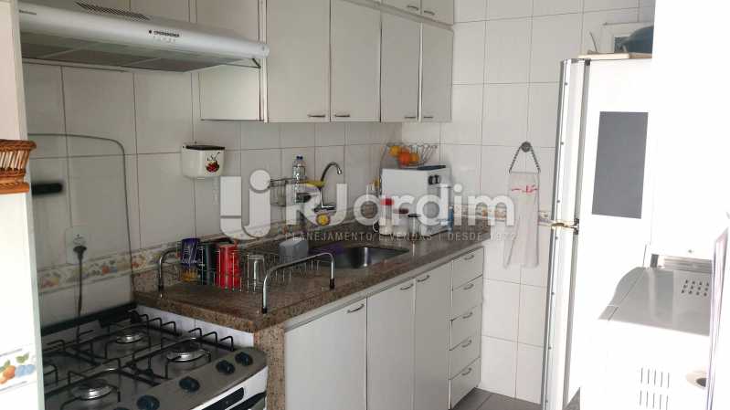 Conheça Cozinha do imóvel - Compra Venda Avaliação Imóveis Apartamento Ipanema 3 Quartos - LAAP31788 - 16 Cozinha - Compra Venda Avaliação Imóveis Apartamento Ipanema 3 Quartos - LAAP31788 - 16