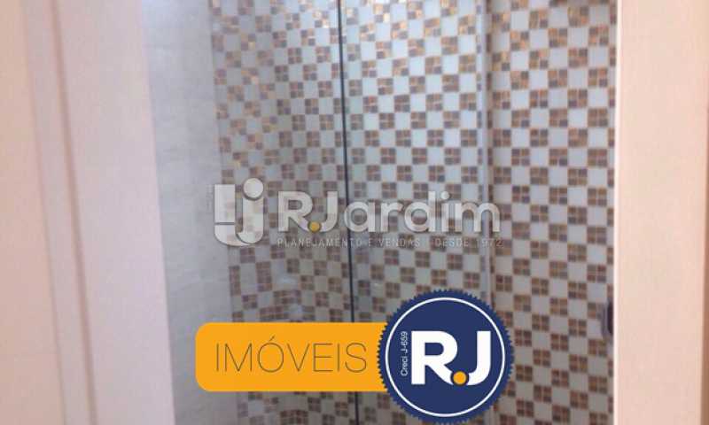 Conheça Banheiro Social do imóvel - Kitnet/Conjugado 28m² à venda Leblon, Zona Sul,Rio de Janeiro - R$ 950.000 - LAKI10026 - 16 Banheiro Social - Kitnet/Conjugado 28m² à venda Leblon, Zona Sul,Rio de Janeiro - R$ 950.000 - LAKI10026 - 16