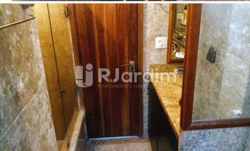 Conheça banheiro suíte do imóvel - Apartamento À Venda - Copacabana - Rio de Janeiro - RJ - LAAP50043 - 21 banheiro suíte - Apartamento À Venda - Copacabana - Rio de Janeiro - RJ - LAAP50043 - 21