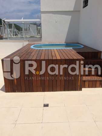Conheça Piscina do imóvel - Compra Venda Avaliação Imóveis Cobertura Botafogo 3 Quartos - LACO30247 - 16 Piscina - Compra Venda Avaliação Imóveis Cobertura Botafogo 3 Quartos - LACO30247 - 16