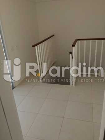 Conheça Ante Sala do imóvel - Compra Venda Avaliação Imóveis Cobertura Botafogo 3 Quartos - LACO30247 - 8 Ante Sala - Compra Venda Avaliação Imóveis Cobertura Botafogo 3 Quartos - LACO30247 - 8