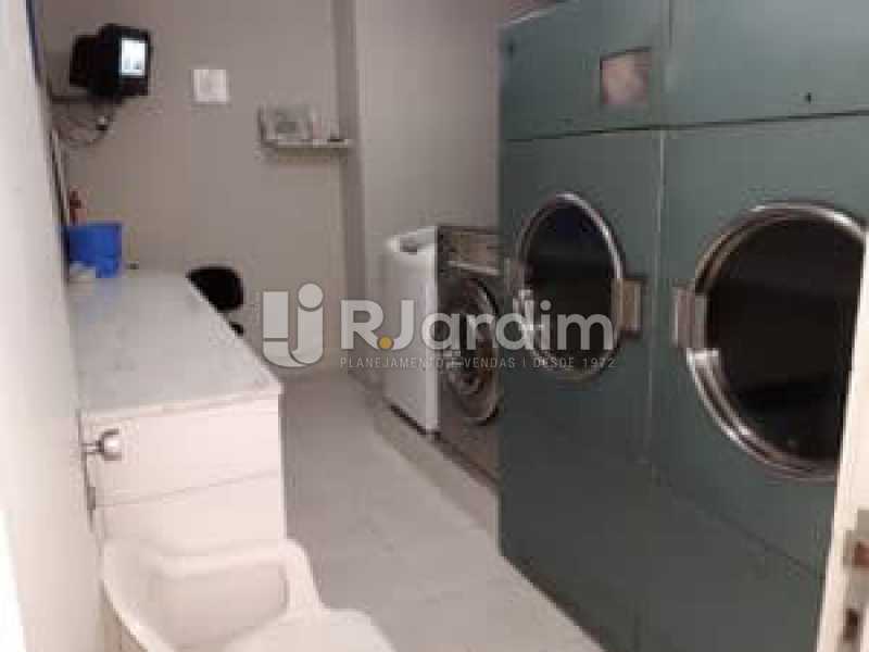 Conheça lavanderia do imóvel - Compra Venda Avaliação Imóveis Flat Residencial Humaitá 2 Quartos - LAFL20080 - 14 lavanderia - Compra Venda Avaliação Imóveis Flat Residencial Humaitá 2 Quartos - LAFL20080 - 14