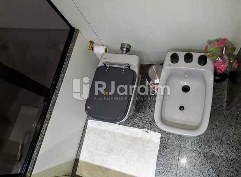 Conheça suíte do imóvel - quatro quartos, suíte, vaga, metro, praia de Copacabana. - LAAP40701 - 19 suíte - quatro quartos, suíte, vaga, metro, praia de Copacabana. - LAAP40701 - 19