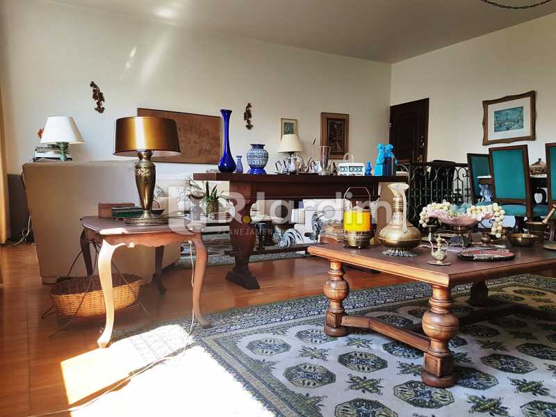 Conheça 2° ambiente do imóvel - Compra Venda Avaliação Imóveis Apartamento Leblon 3 Quartos - LAAP31832 - 5 2° ambiente - Compra Venda Avaliação Imóveis Apartamento Leblon 3 Quartos - LAAP31832 - 5