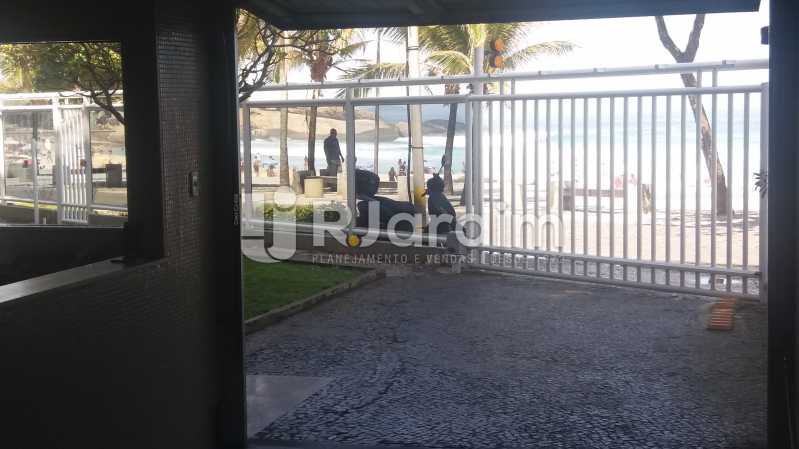 Conheça Saida Arpoador. do imóvel - Compra Venda Avaliação Imóveis Apartamento Ipanema 4 Quartos - LAAP40709 - 3 Saida Arpoador. - Compra Venda Avaliação Imóveis Apartamento Ipanema 4 Quartos - LAAP40709 - 3